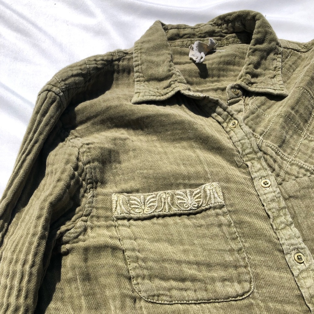 Women’s Shirt